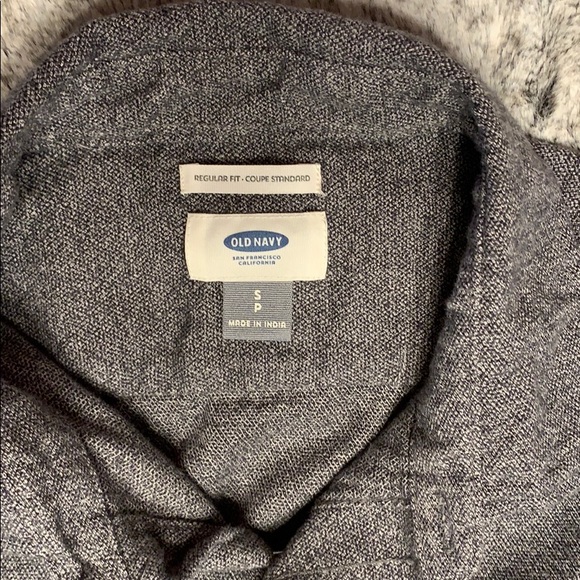 Old Navy Heathered Gray Button Up - Picture 5 of 6